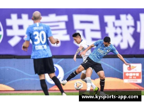 苏祖：足球场上的传奇征程